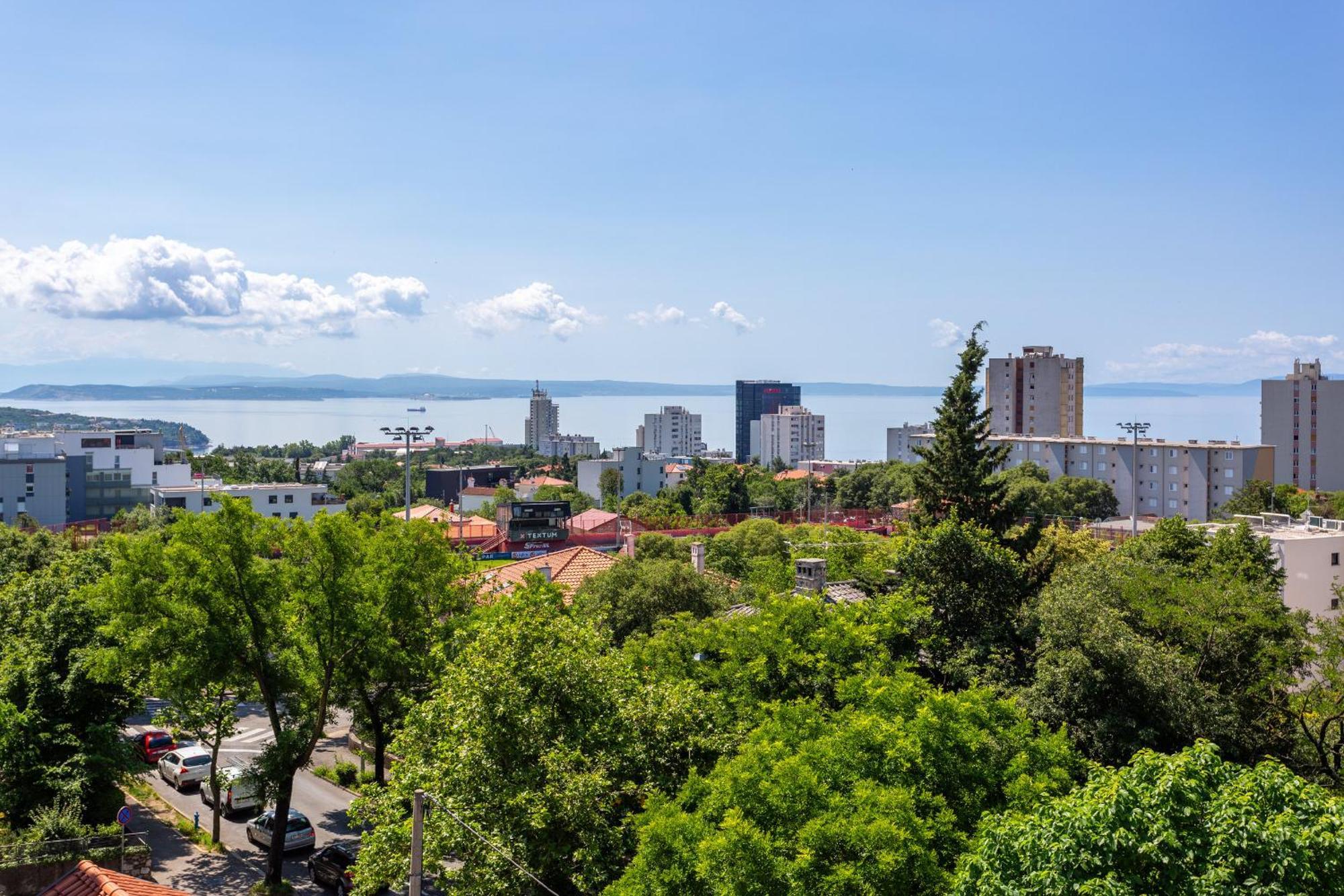 Brand New Apartment Close To The Beach, City Center And University Of Rijeka - Apartment Karlo Exterior foto